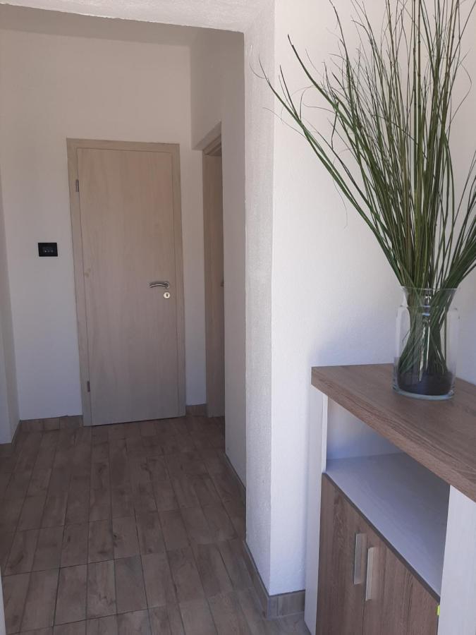 Ferienhaus Karlo Pridraga Buitenkant foto